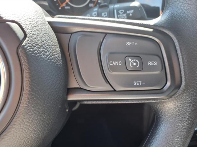 new 2025 Jeep Wrangler car, priced at $40,940