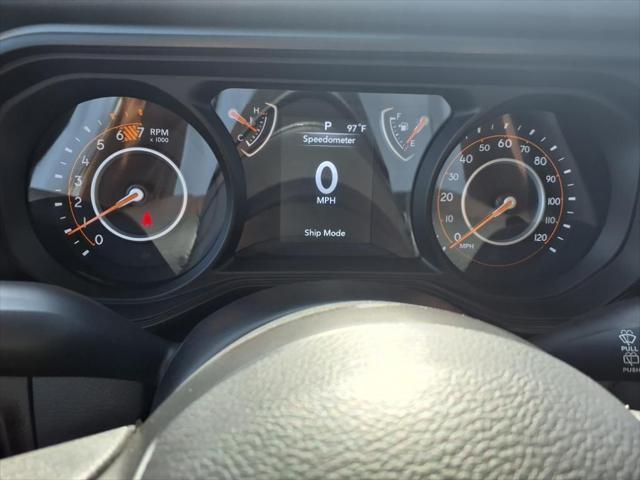 new 2025 Jeep Wrangler car, priced at $40,940