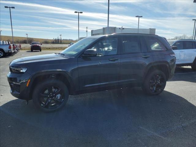 new 2025 Jeep Grand Cherokee car, priced at $54,777