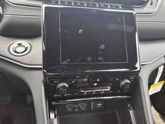 new 2025 Jeep Grand Cherokee car, priced at $43,970