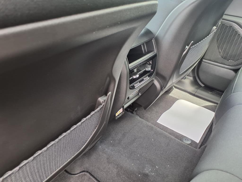 new 2025 Jeep Grand Cherokee car, priced at $42,577