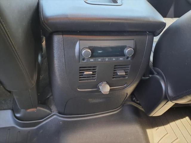used 2011 Chevrolet Avalanche car, priced at $14,777