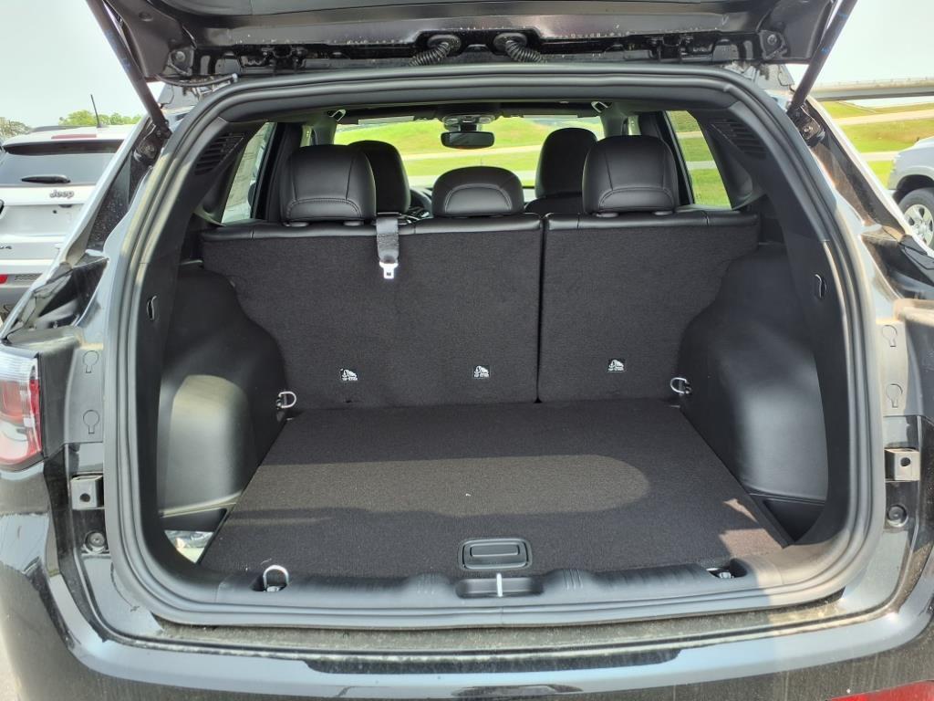 new 2025 Jeep Compass car, priced at $29,960