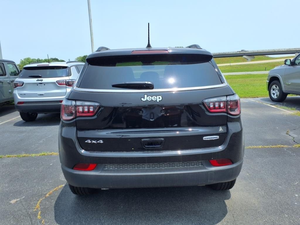 new 2025 Jeep Compass car, priced at $29,960