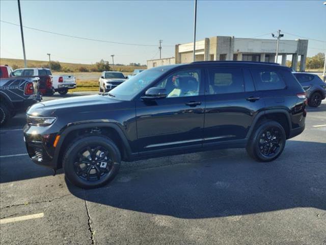 new 2025 Jeep Grand Cherokee L car, priced at $43,777