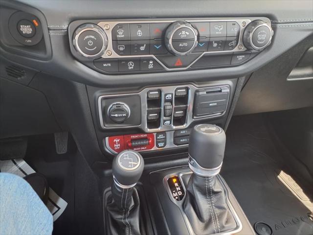 new 2025 Jeep Wrangler car, priced at $59,914