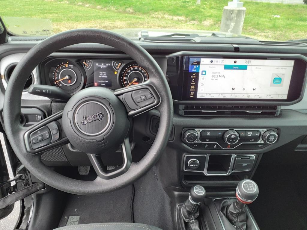 used 2024 Jeep Gladiator car, priced at $35,997