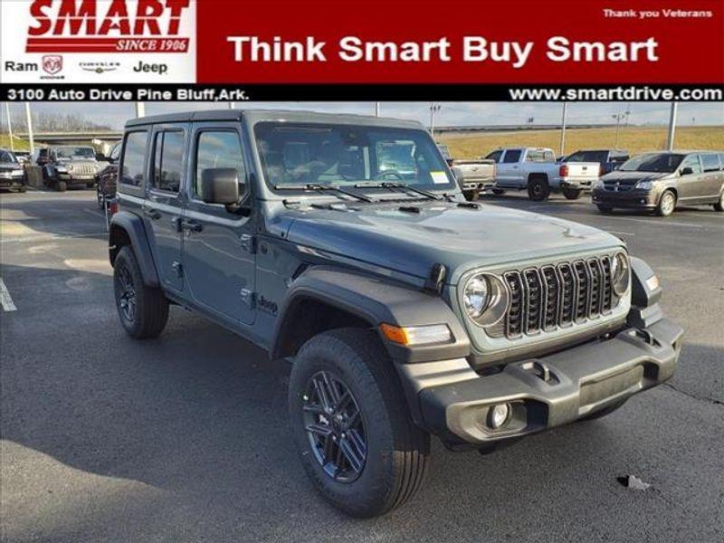 new 2025 Jeep Wrangler car, priced at $46,982
