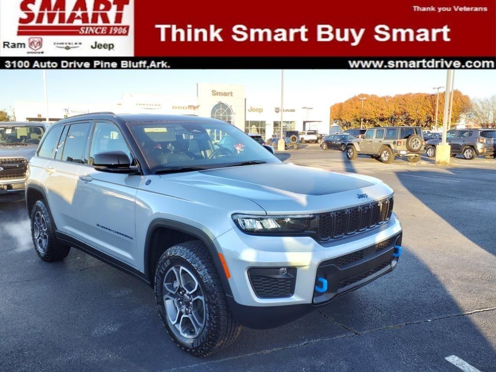 new 2024 Jeep Grand Cherokee 4xe car, priced at $59,877