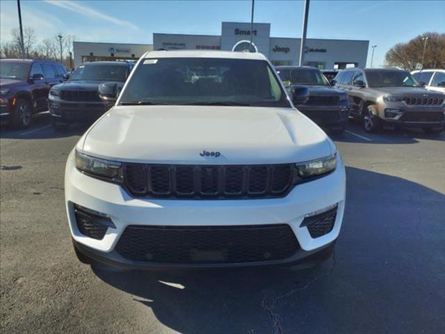 new 2025 Jeep Grand Cherokee car, priced at $53,977