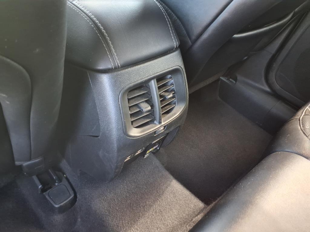 used 2023 Jeep Cherokee car, priced at $25,997