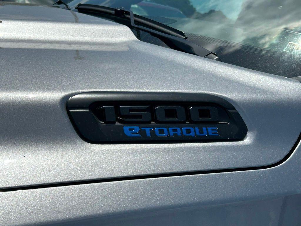 new 2025 Ram 1500 car, priced at $39,555
