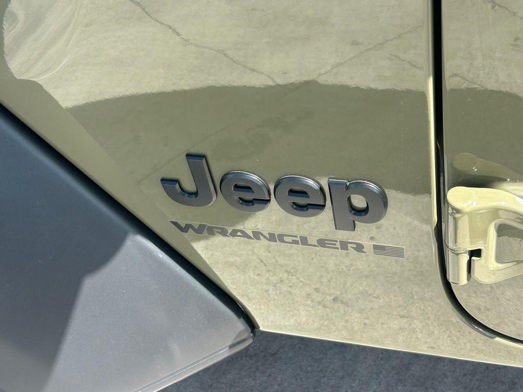 new 2026 Jeep Wrangler car, priced at $37,512