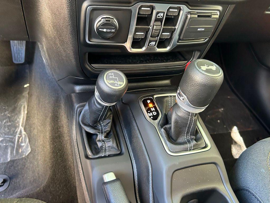 new 2025 Jeep Wrangler car, priced at $34,263