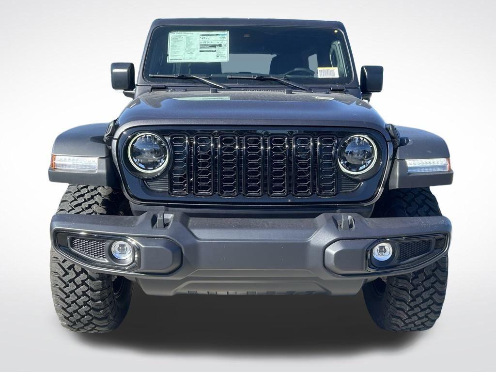 new 2025 Jeep Wrangler car, priced at $41,904