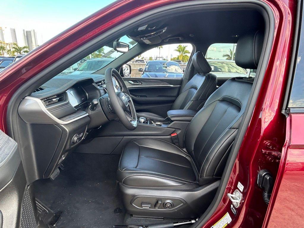 new 2024 Jeep Grand Cherokee L car, priced at $36,771