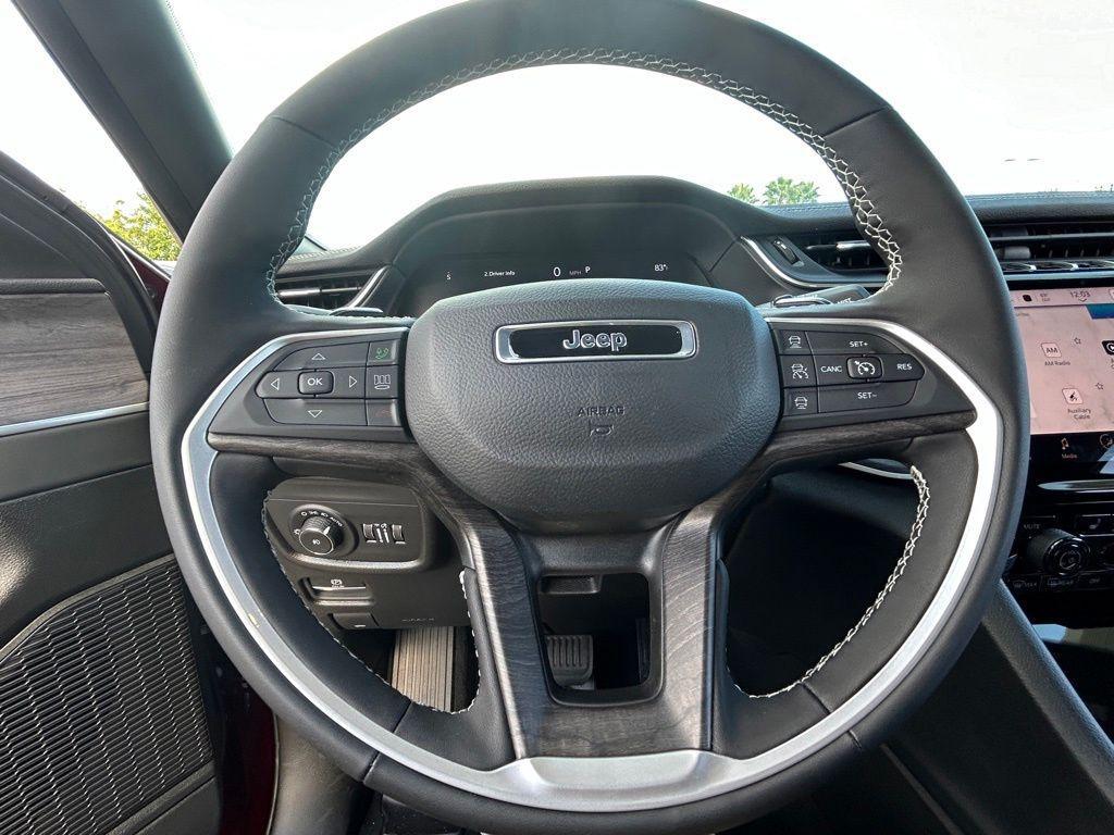 new 2024 Jeep Grand Cherokee L car, priced at $36,771