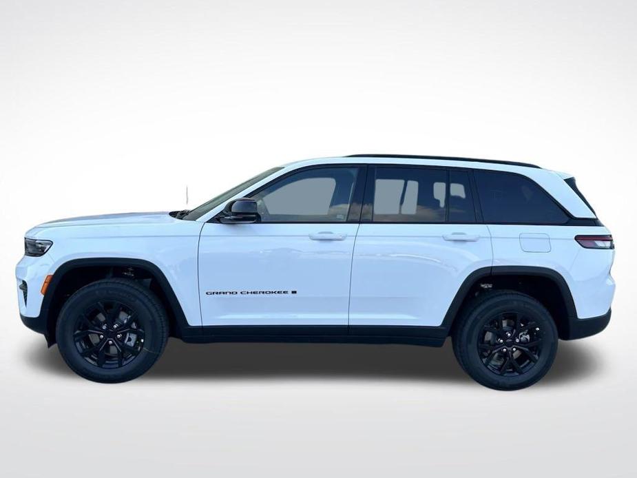 new 2024 Jeep Grand Cherokee car, priced at $35,067