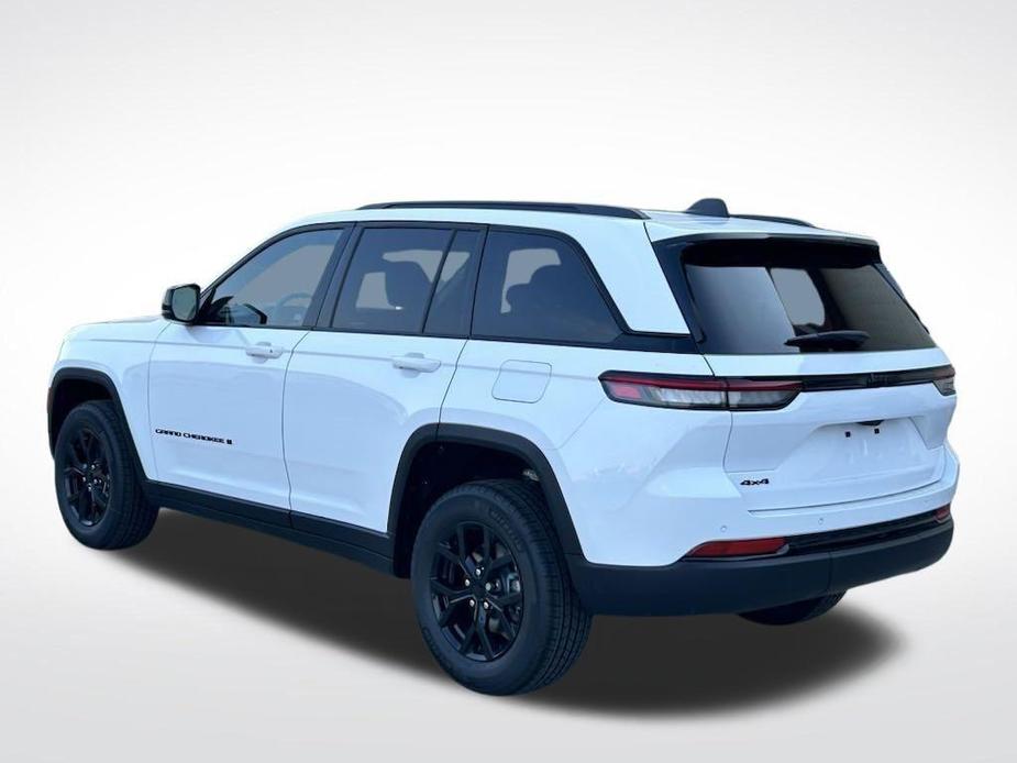 new 2024 Jeep Grand Cherokee car, priced at $35,067