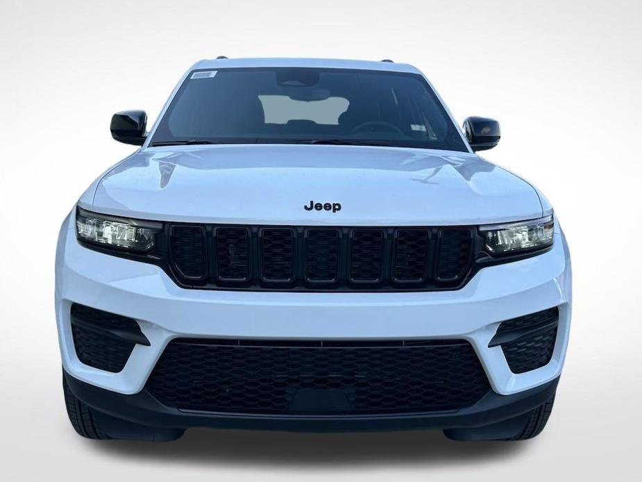 new 2024 Jeep Grand Cherokee car, priced at $35,067