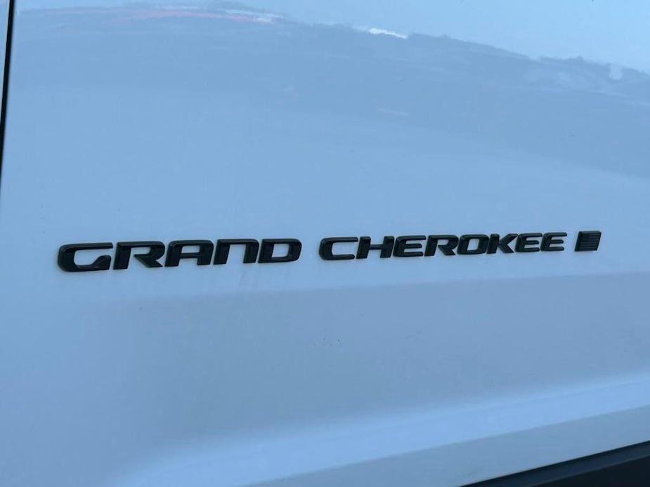 new 2024 Jeep Grand Cherokee car, priced at $35,067