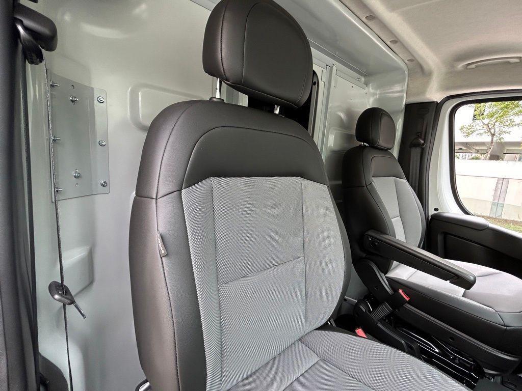 new 2024 Ram ProMaster 3500 car, priced at $51,637