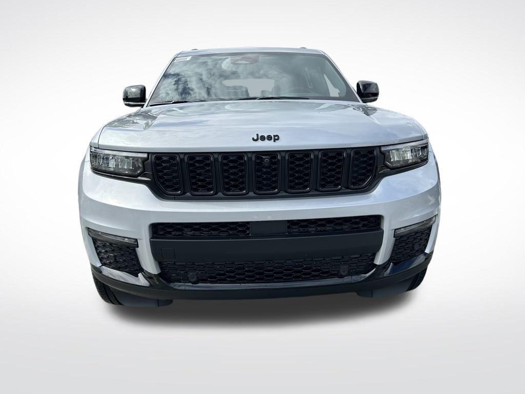 new 2024 Jeep Grand Cherokee L car, priced at $43,355