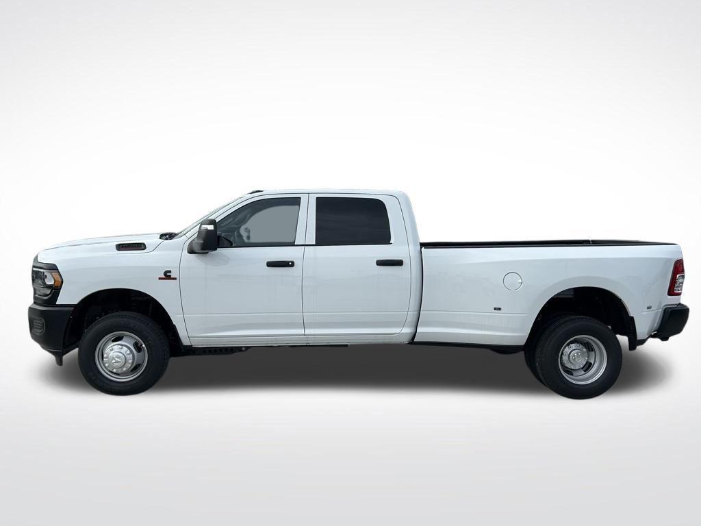 new 2024 Ram 3500 car, priced at $61,710