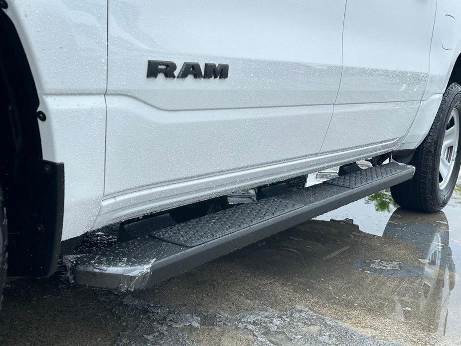 new 2025 Ram 1500 car, priced at $34,727