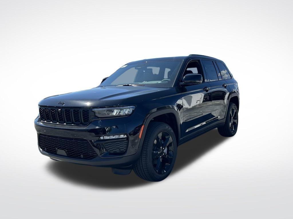 new 2025 Jeep Grand Cherokee car, priced at $43,604