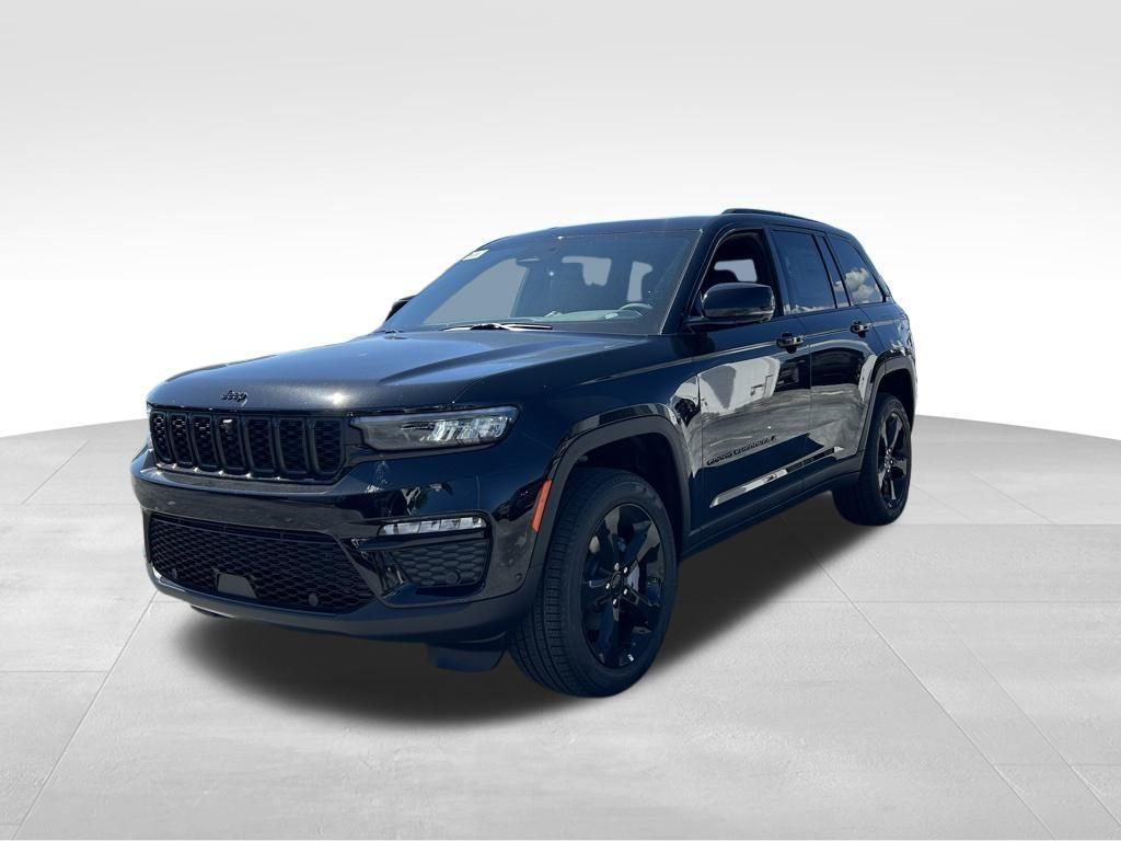 new 2025 Jeep Grand Cherokee car, priced at $43,604