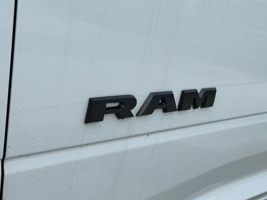 new 2024 Ram 2500 car, priced at $68,059