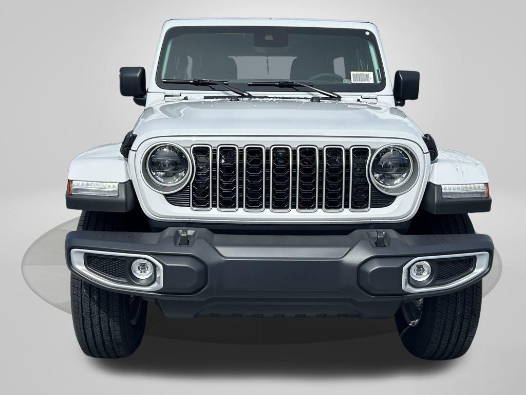 new 2025 Jeep Wrangler car, priced at $45,168