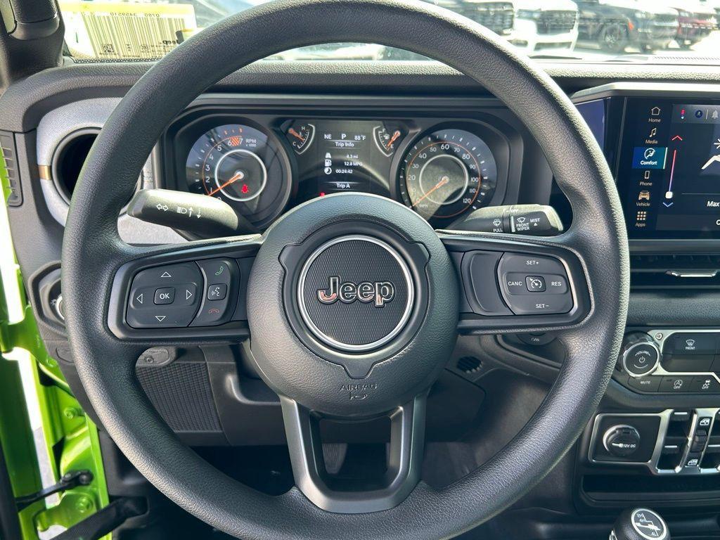 new 2025 Jeep Wrangler car, priced at $32,440