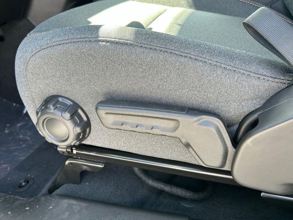 new 2025 Jeep Wrangler car, priced at $32,440