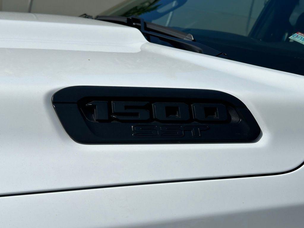 new 2025 Ram 1500 car, priced at $41,680