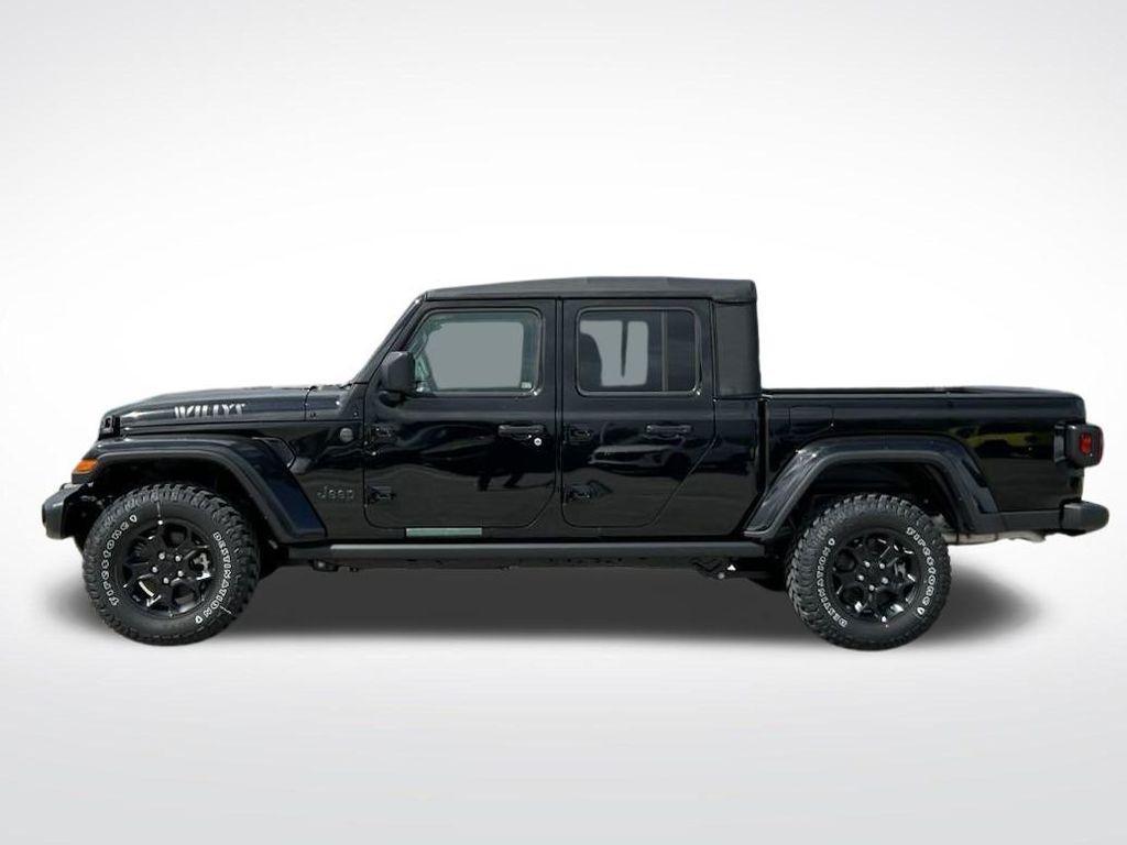 new 2023 Jeep Gladiator car, priced at $37,638