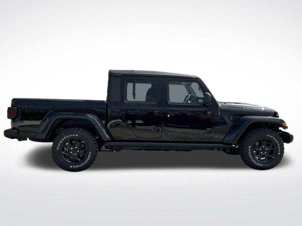 new 2023 Jeep Gladiator car, priced at $37,638