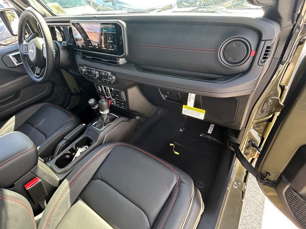 new 2025 Jeep Wrangler car, priced at $51,808