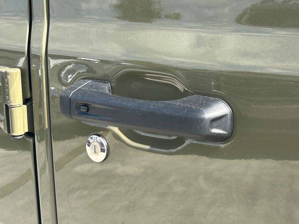 new 2025 Jeep Wrangler car, priced at $51,808