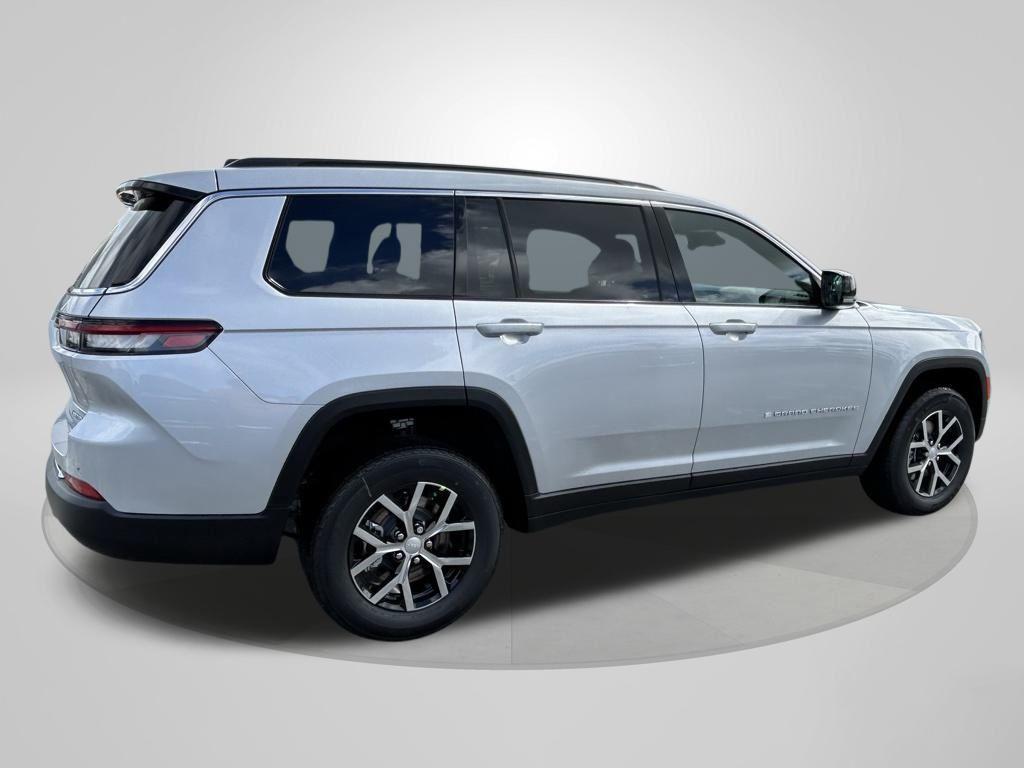 new 2025 Jeep Grand Cherokee L car, priced at $33,465