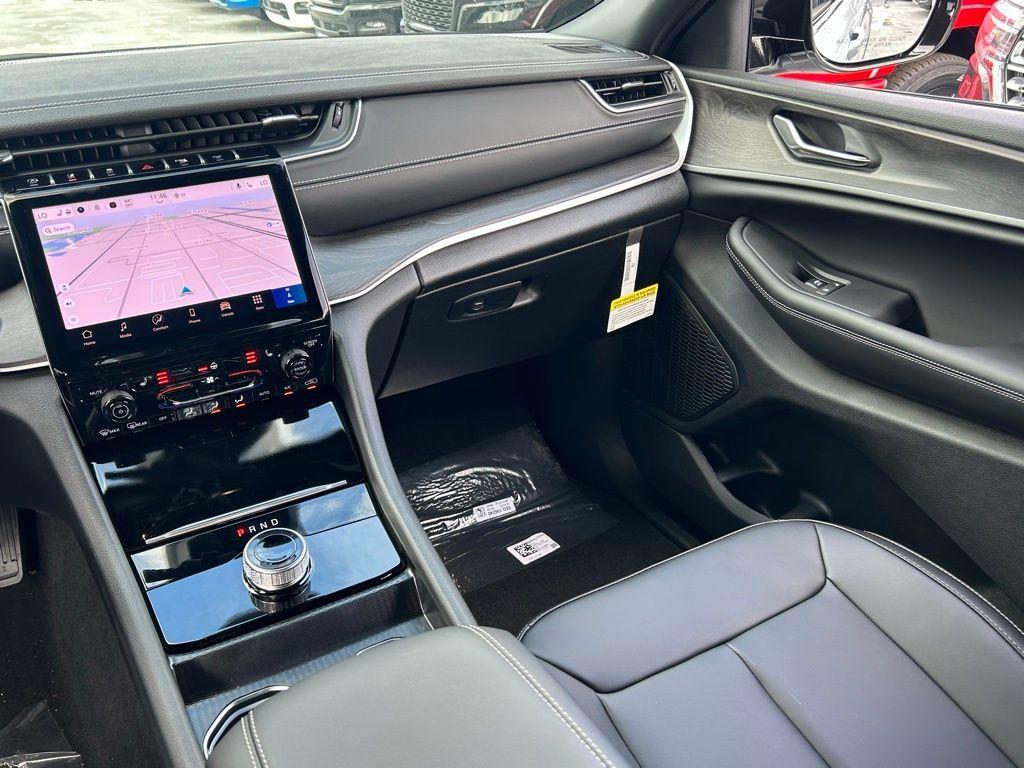 new 2025 Jeep Grand Cherokee L car, priced at $33,465