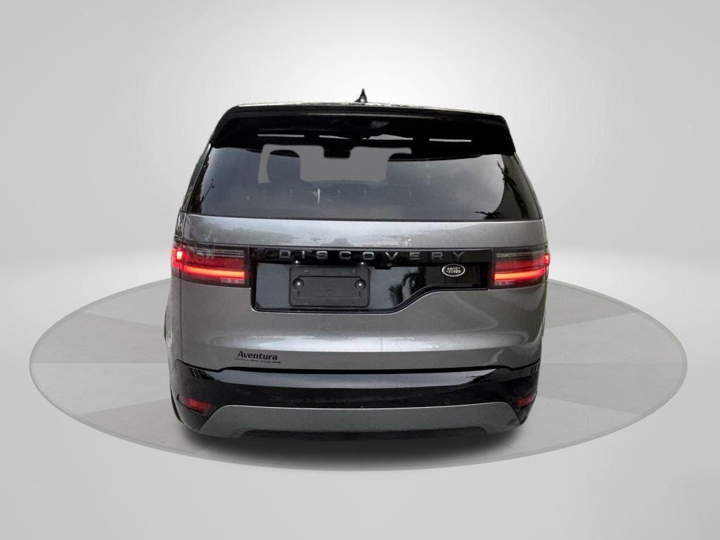 used 2021 Land Rover Discovery car, priced at $28,000