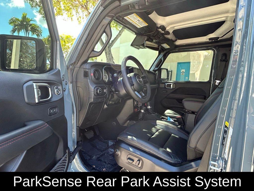 used 2025 Jeep Gladiator car, priced at $50,000