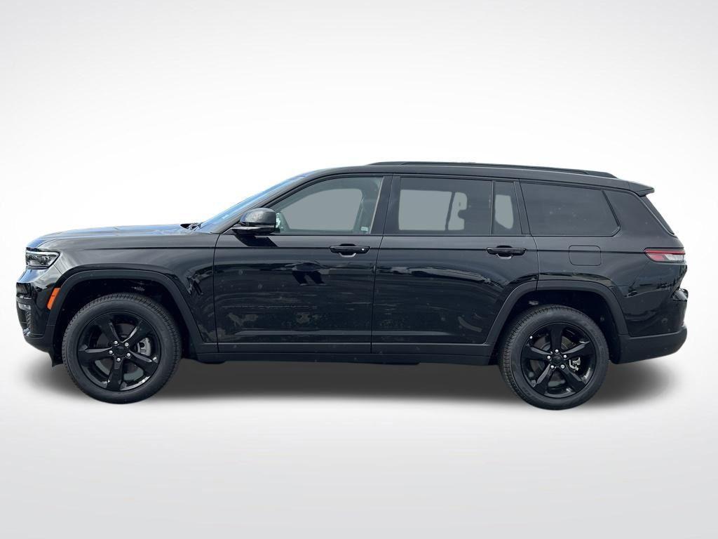 new 2024 Jeep Grand Cherokee L car, priced at $35,875