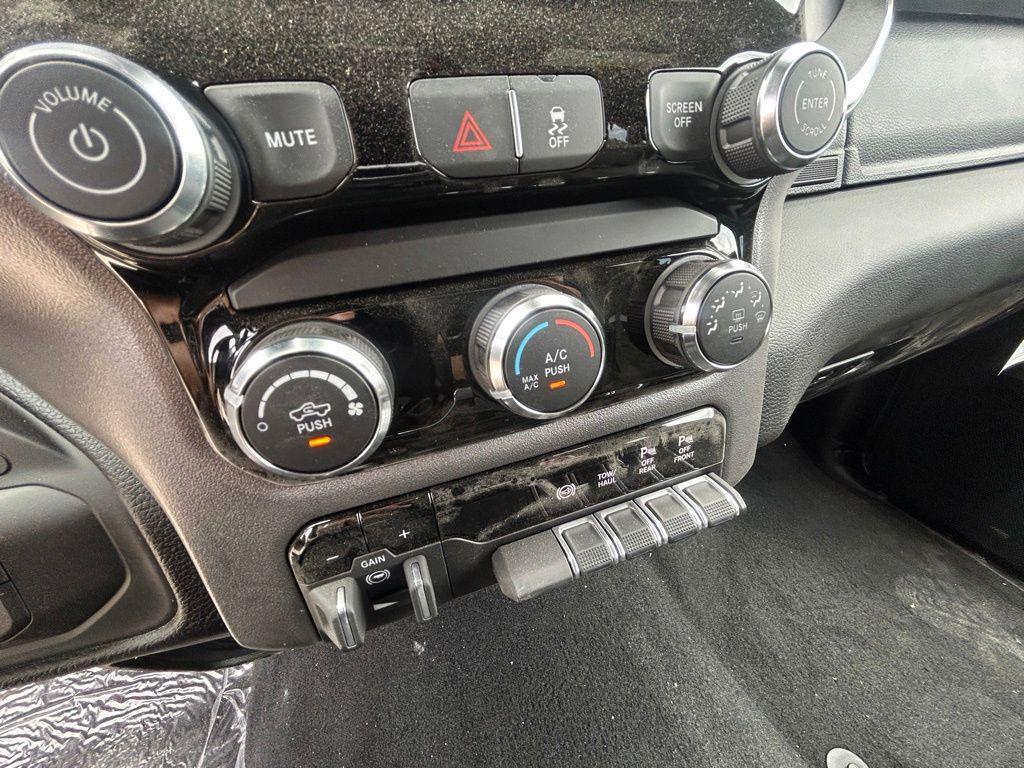 new 2025 Ram 2500 car, priced at $59,639