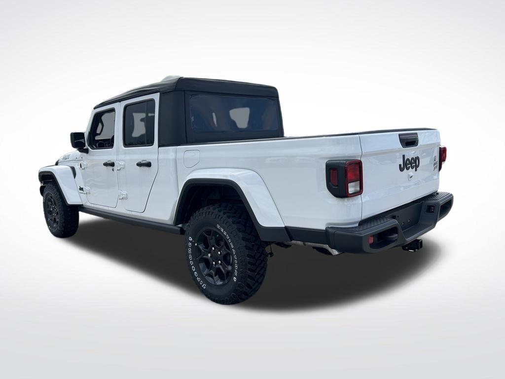 new 2023 Jeep Gladiator car, priced at $38,351