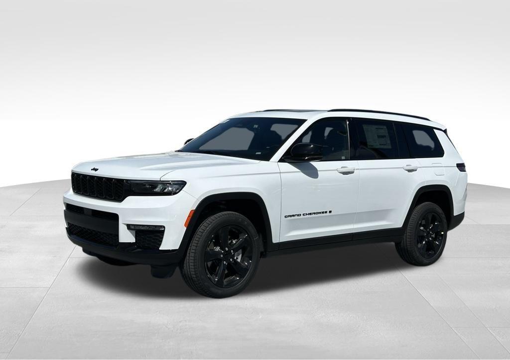 new 2025 Jeep Grand Cherokee L car, priced at $41,213