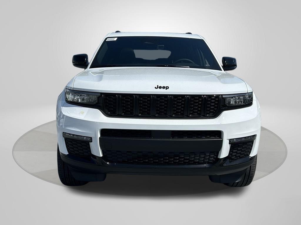 new 2025 Jeep Grand Cherokee L car, priced at $39,960