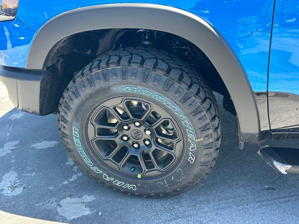 new 2025 Ram 1500 car, priced at $54,361